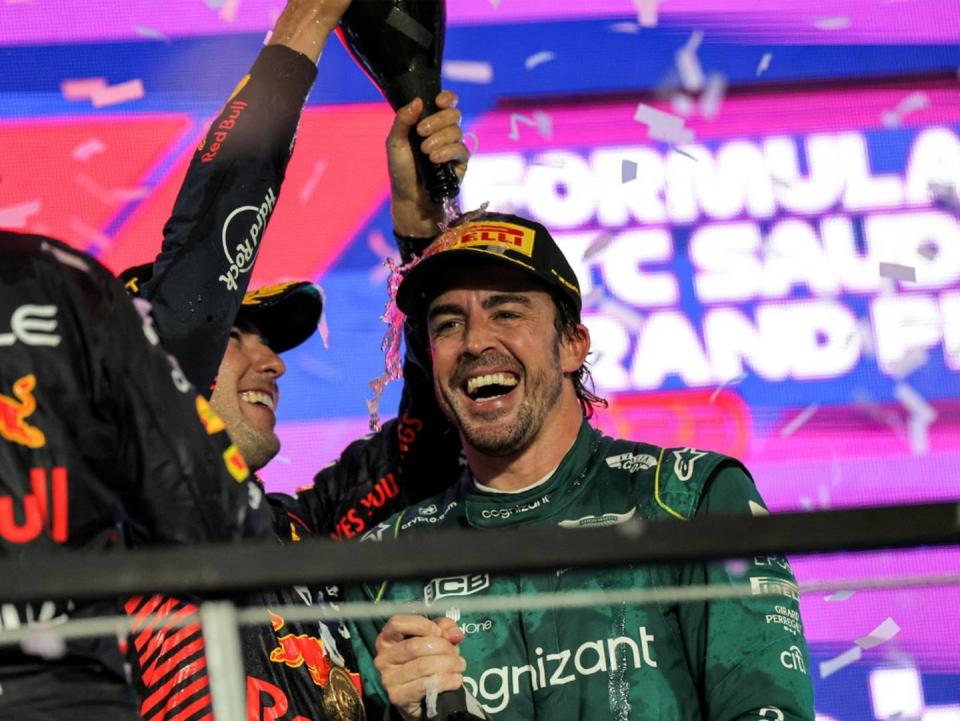 Alonso im Hunderter-Klub - FIA kündigt Aufarbeitung an