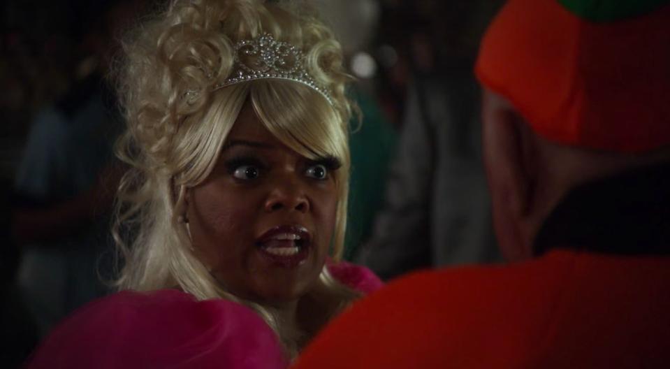 Shirley, dressed as Glenda the Good Witch, talking to Leonard in "Community"