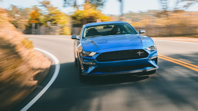 High Performance Package adds Mustang GT brakes, and GT Performance Package aerodynamics and suspension components to make it the highest-performing production four-cylinder Mustang ever.