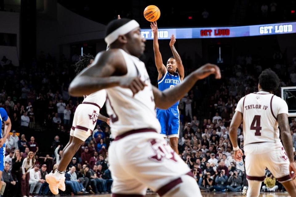 Kentucky guard Rob Dillingham shoots a three-pointer against Texas A&M during Saturday’s game.