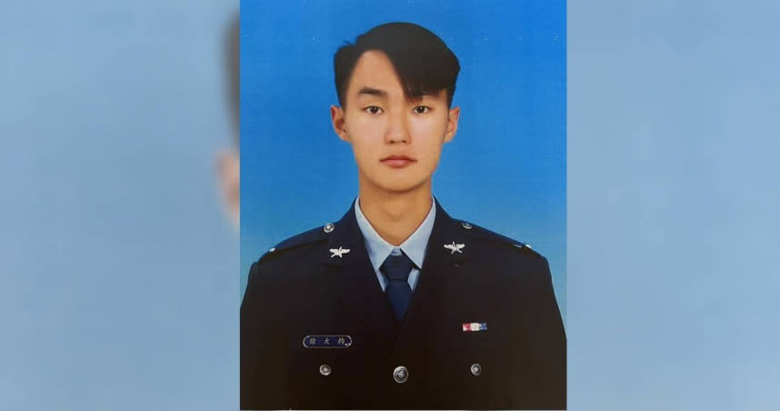 AT-3教練機飛行訓練高雄岡山光點消失，少尉徐大鈞確認墜機死亡。（圖／空軍提供）