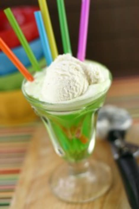 Green Ice Cream Soda 