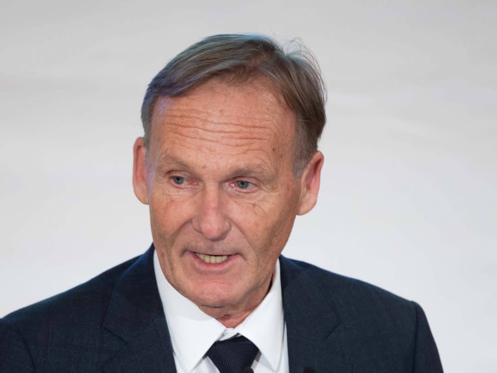 Kann am Samstagabend nicht im Stadion sein: BVB-Boss Hans-Joachim Watzke. (Bild: imago/Sven Simon)