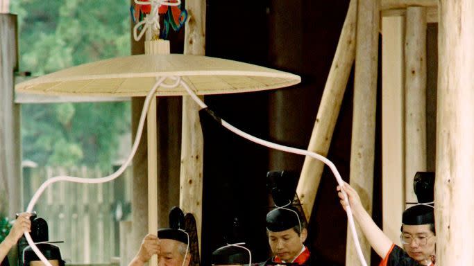 japan royal enthronement