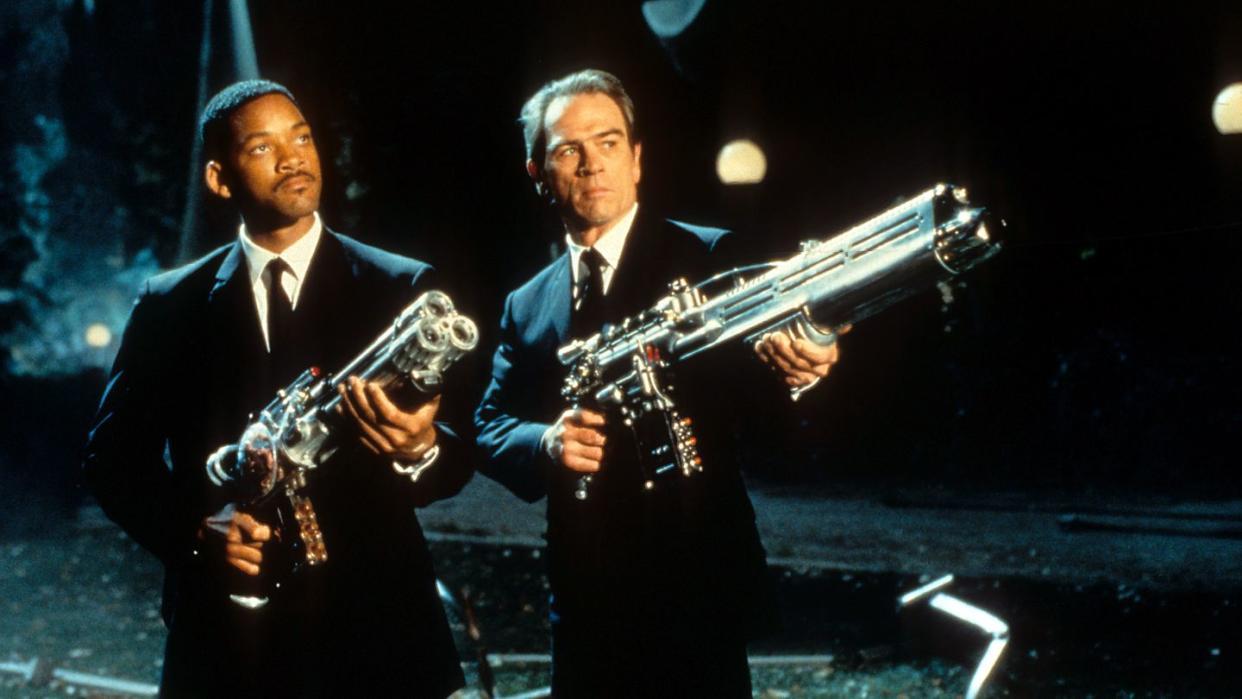 will smith and tommy lee jones in 'men in black'