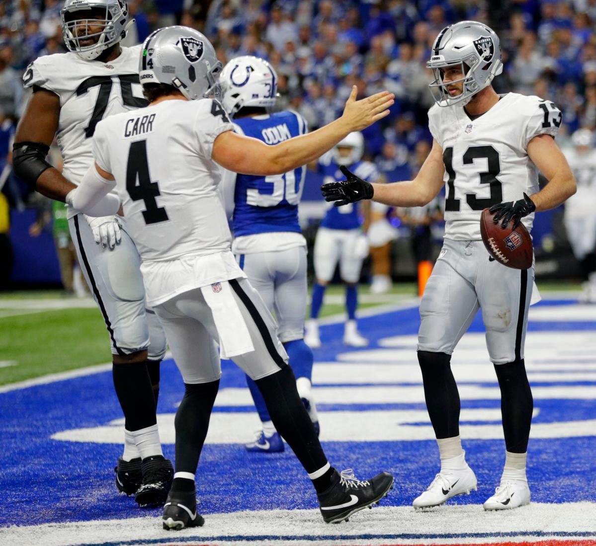 The Raiders Won, the Chargers Lost and the NFL's Most Legendary Tie Slipped  Away - WSJ