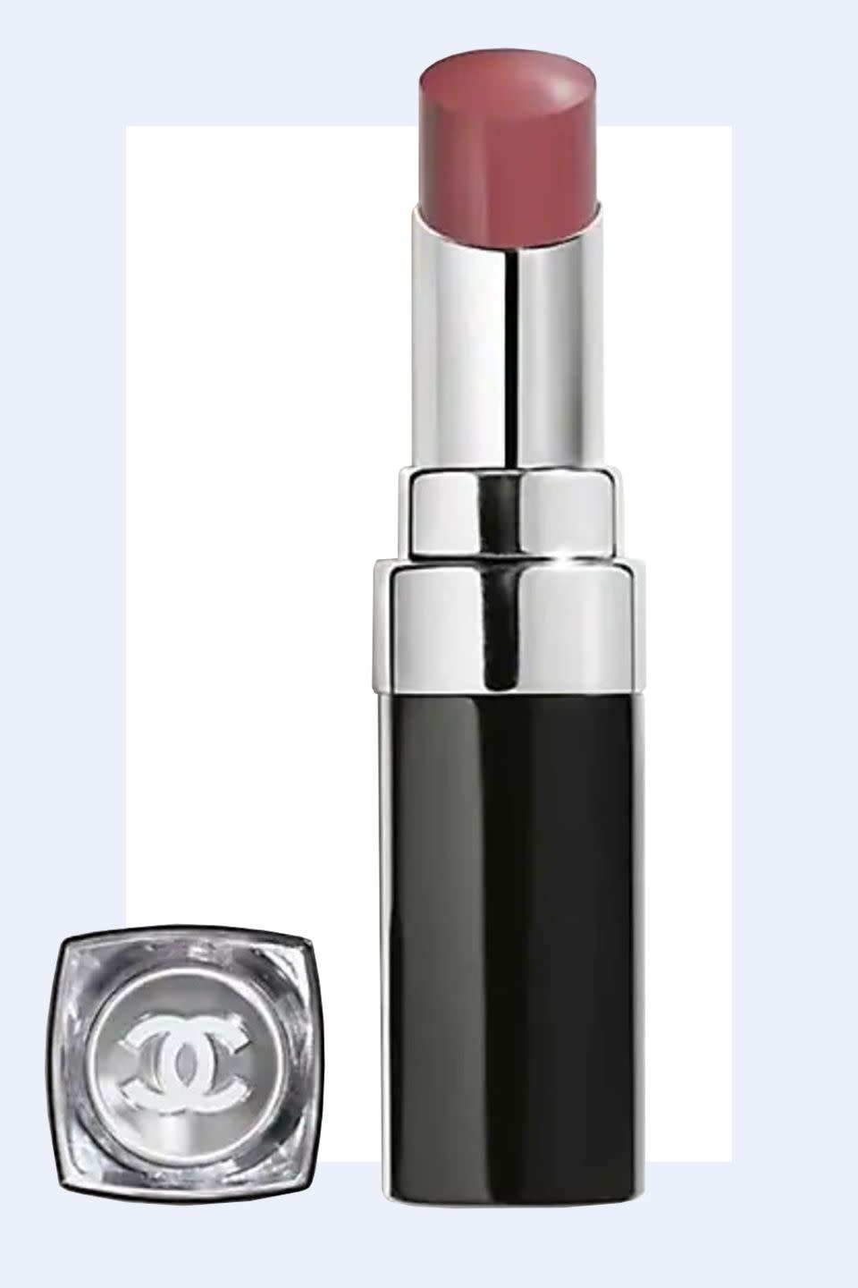 Use lipsticks with hydrating formulas.