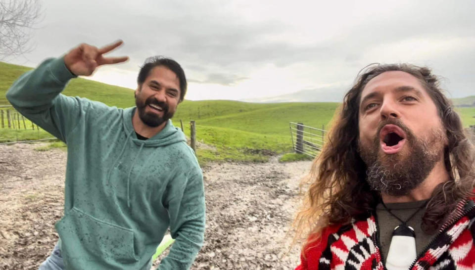 The M&#x000101;ori actor is living on a 220 acre farm about an hour away from Auckland. Photo: Facebook/Rob Kipa-Williams