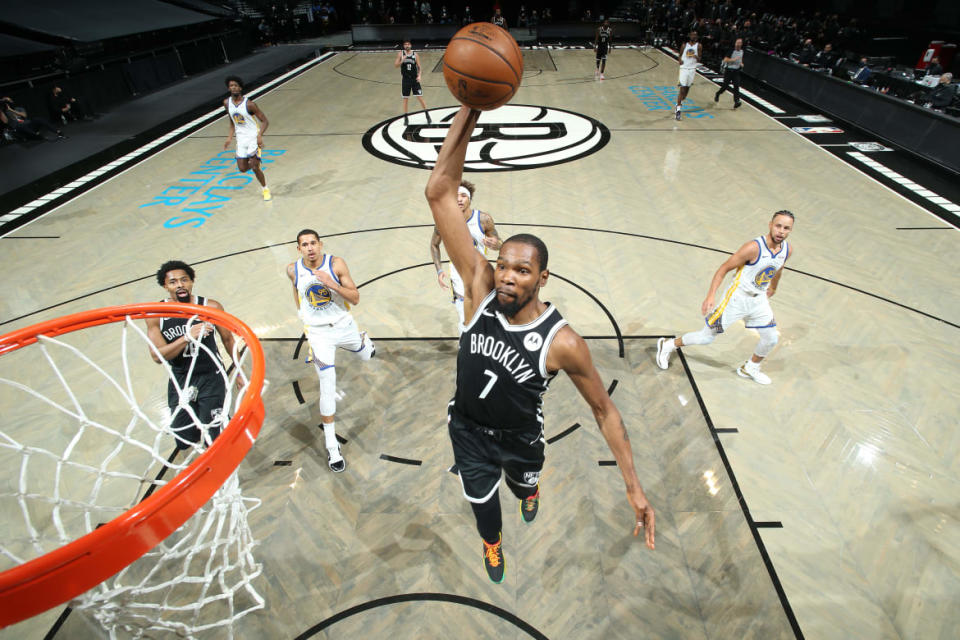 <div class="inline-image__caption"><p>Kevin Durant #7 of the Brooklyn Nets dunks the ball during the game against the Golden State Warriors on December 22, 2020, at Barclays Center in Brooklyn, New York. </p></div> <div class="inline-image__credit">Nathaniel S. Butler/Getty</div>