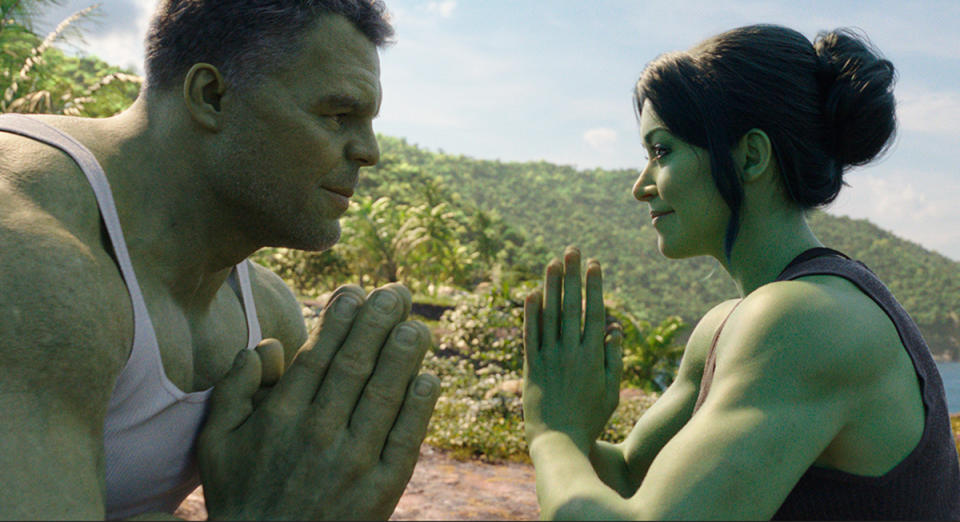 Mark Ruffalo como Smart Hulk / Bruce Banner y Tatiana Maslany como Jennifer 