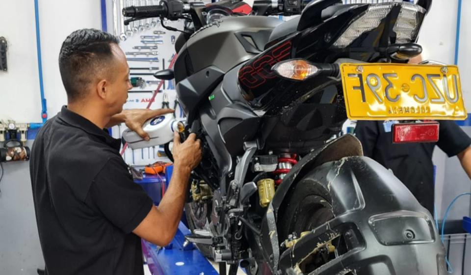 Así está el precio de la revisión tecnomecánica para motos en Colombia. Foto: Grupo UMA.