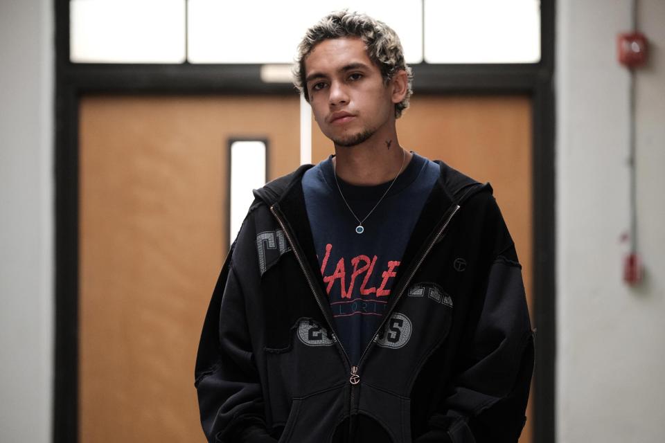 Dominic Fike as Elliot on 'Euphoria' season 2