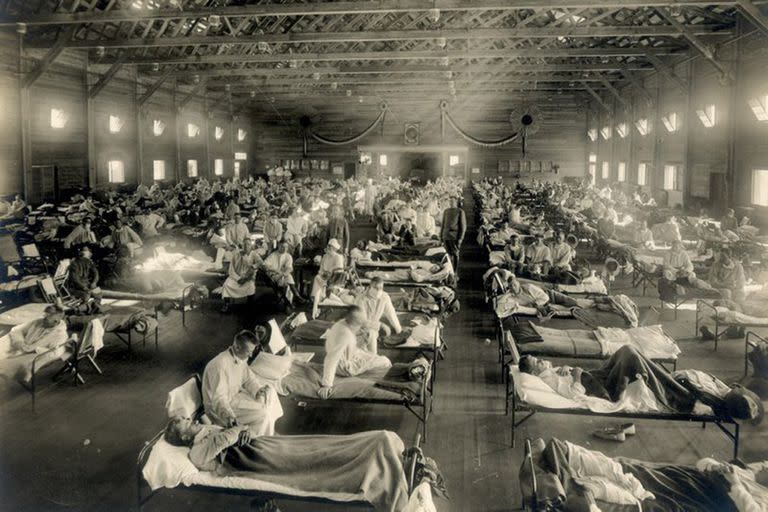 Hospital de emergencia en Camps Fuston, Kansas , en 1918.