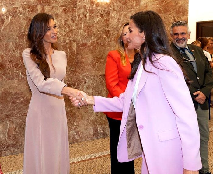 La reina Letizia y Sara Carbonero