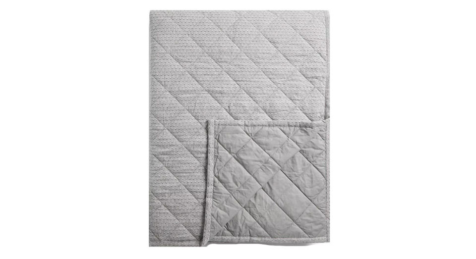 Mini Triangle Quilted Bedspread