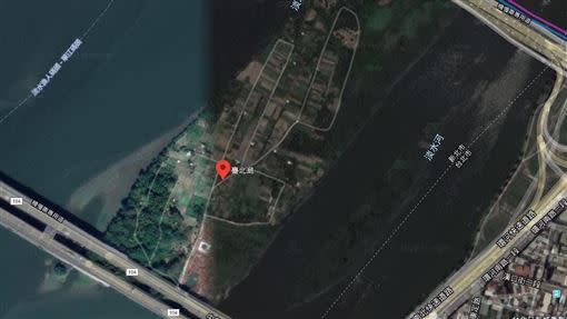 外送員接到訂單，發現地點在河中央的「台北島」（圖／翻攝自Google Map)