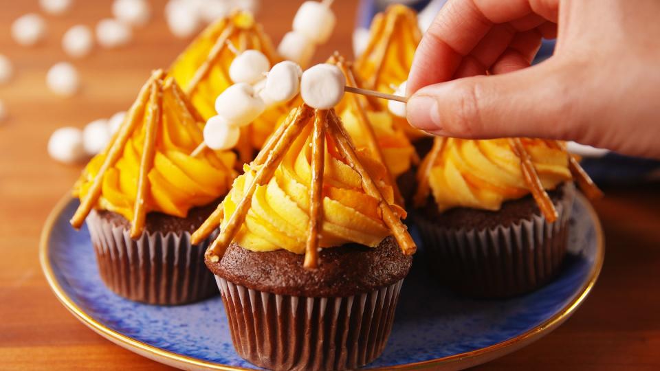 <p>Is it even a celebration without cupcakes? The party-friendly food is way easier to serve than cake, and can be made in so many different flavors. We've rounded up our favorite patriotic and summer-themed cupcakes, plus a few classics. </p><p>Looking for more holiday <a href="http://www.delish.com/cooking/recipe-ideas/g2802/easy-red-white-blue-desserts/" rel="nofollow noopener" target="_blank" data-ylk="slk:dessert ideas;elm:context_link;itc:0;sec:content-canvas" class="link ">dessert ideas</a>? Try our <a href="https://www.delish.com/holiday-recipes/g496/desserts-stars-stripes/" rel="nofollow noopener" target="_blank" data-ylk="slk:best patriotic cakes;elm:context_link;itc:0;sec:content-canvas" class="link ">best patriotic cakes</a> and <a href="https://www.delish.com/holiday-recipes/g1434/healthy-july-fourth-desserts/" rel="nofollow noopener" target="_blank" data-ylk="slk:healthier 4th of July desserts;elm:context_link;itc:0;sec:content-canvas" class="link ">healthier 4th of July desserts</a>!</p>