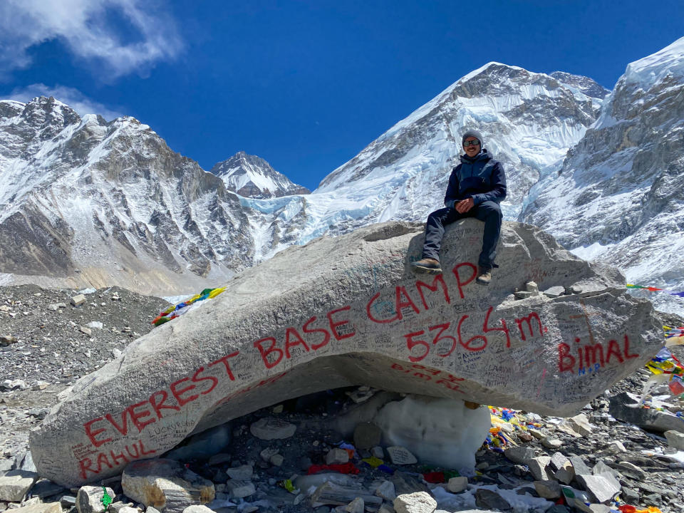 Schütz im Basislager des Mount Everest. - Copyright: Viktor Schütz