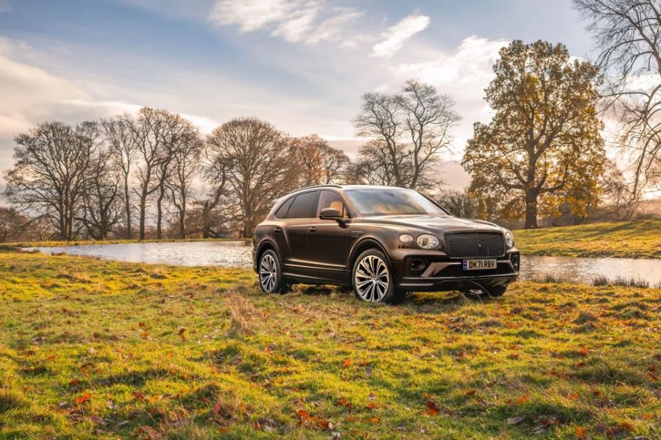 bentley-bentayga-outdoor-pursuits-collection