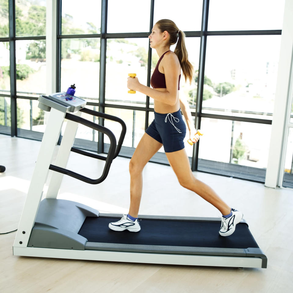 Belly fat? Hit the treadmill, not the weights