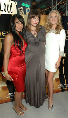 Ashanti , Milla Jovovich and Ali Larter at the Planet Hollywood Las Vegas premiere of Screen Gem's Resident Evil: Extinction