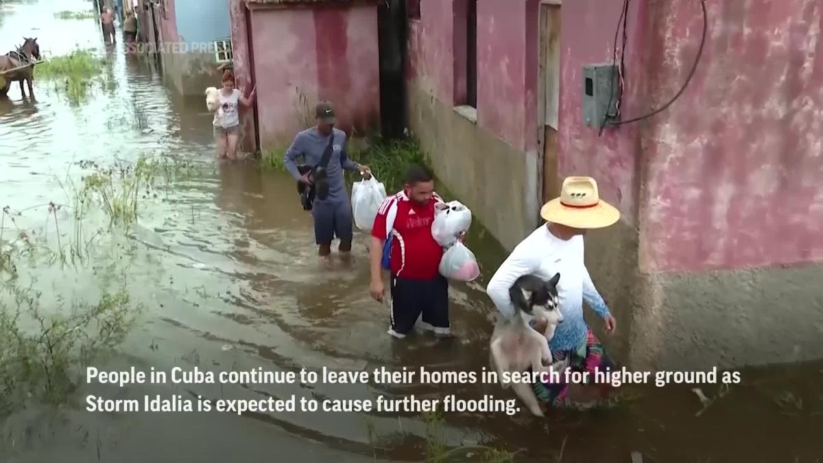 Idalia causes floods and power outages in Cuba