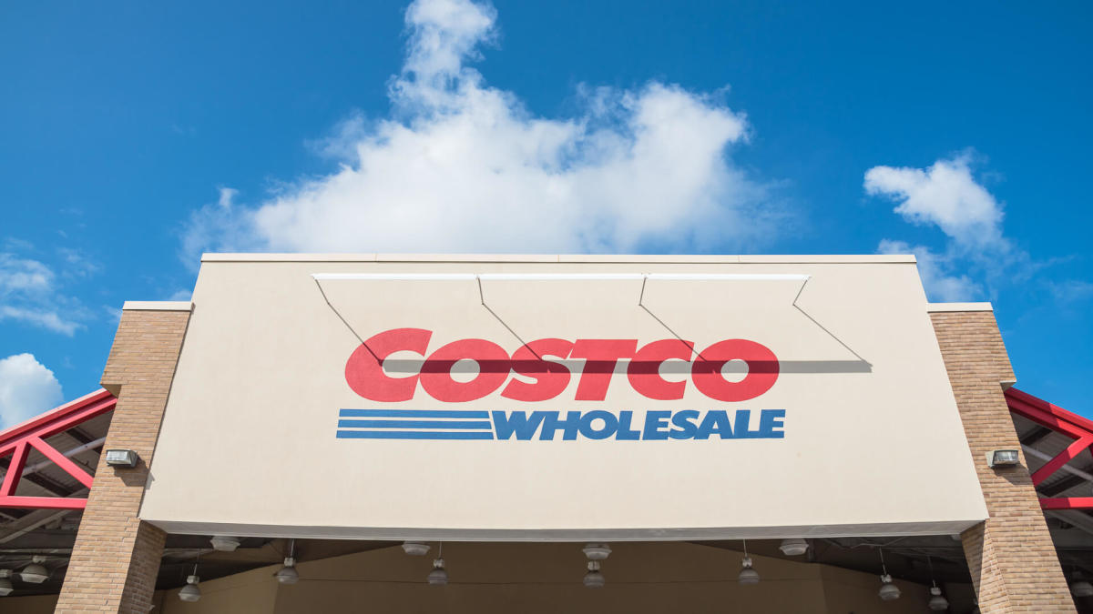 5 Best Gifts for the Foodies on Sale at Costco Right Now