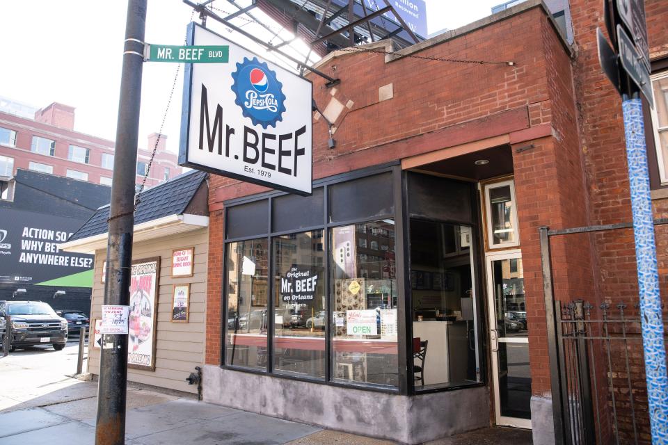 The exterior of Mr. Beef in Chicago