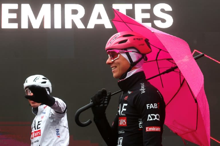 Tadej Pogacar (R) is leading the Giro d'Italia's general classification (Luca Bettini)