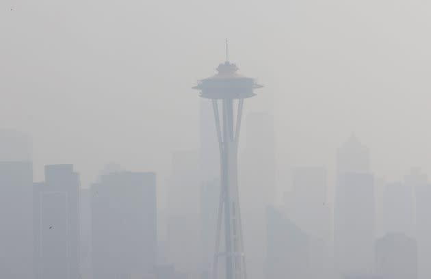 A smoky haze surrounds Seattle's iconic Space Needle on Wednesday. (Photo: Ellen M. Banner/The Seattle Times via AP)