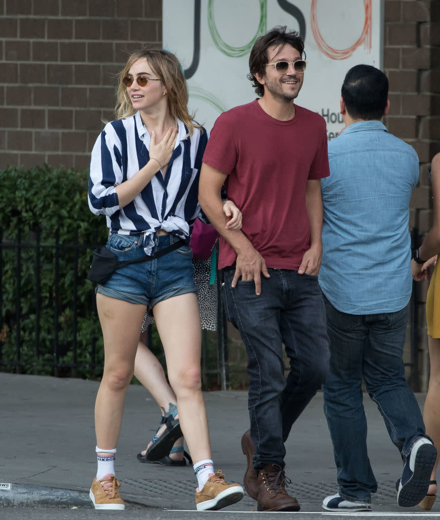 Suki Waterhouse and Diego Luna