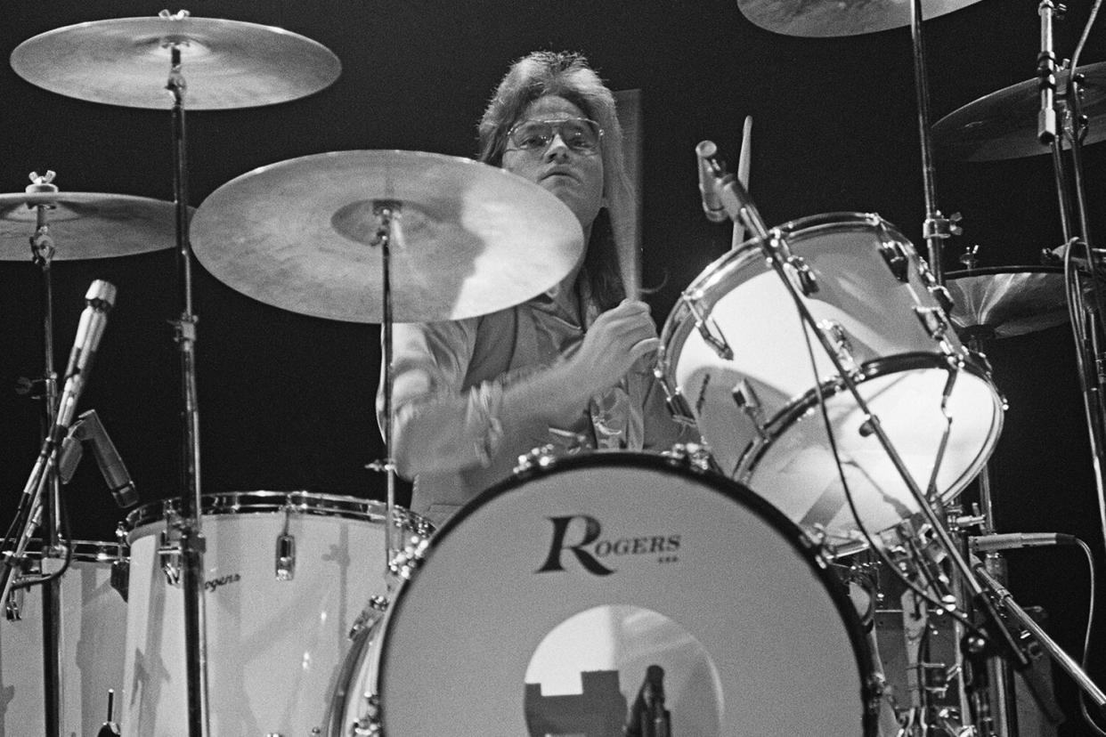 Robbie Bachman from Canadian group Bachman-Turner Overdrive (BTO) performs live on stage at the New Fillmore East