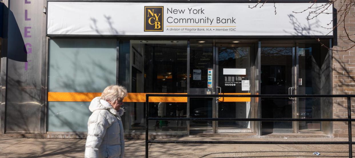 'Material weaknesses' at New York Community Bancorp sting consumer confidence and ignite fears of a bank run. But here's why you shouldn't panic