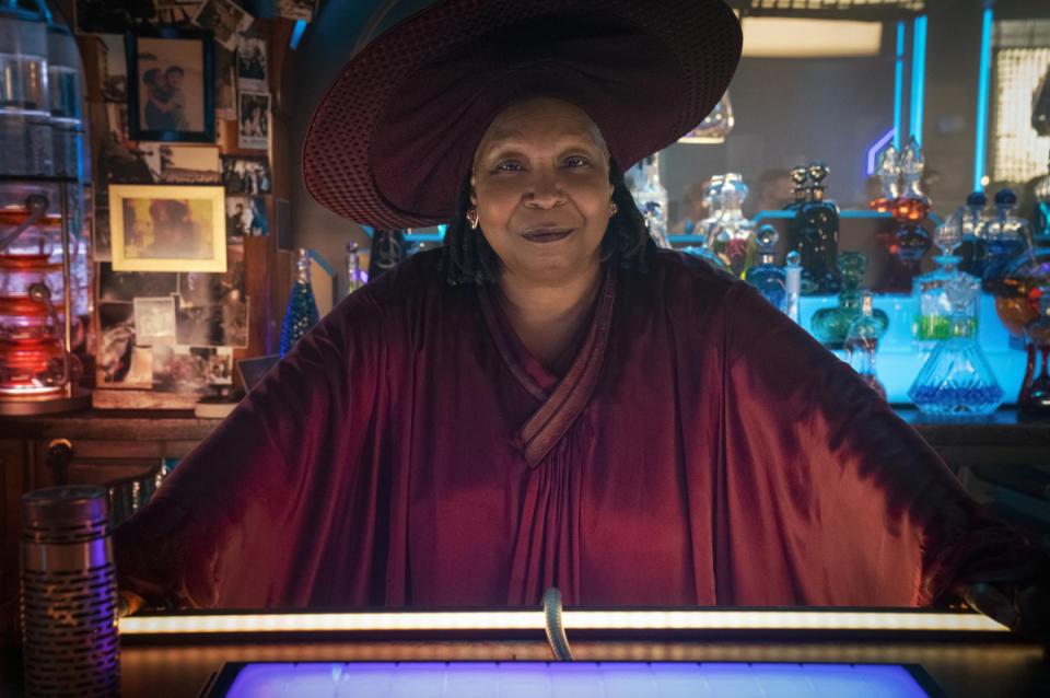 Pictured: Whoopi Goldberg as Guinan of the Paramount+ original series STAR TREK: PICARD. Photo Cr: Nicole Wilder/Paramount+ ©2022 ViacomCBS. All Rights Reserved.