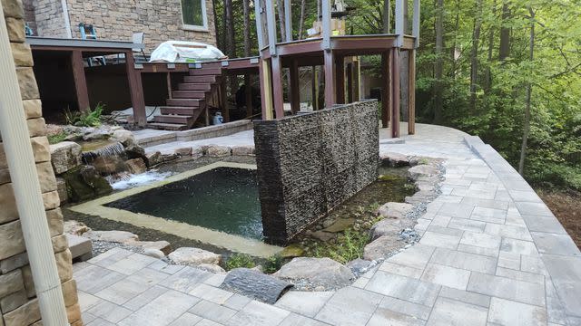 <p>Carpenter Landscaping and Hardscapes </p>