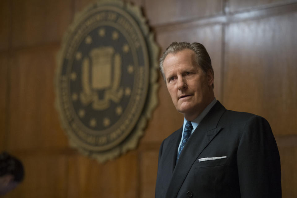 THE LOOMING TOWER -- "Losing My Religion" - Episode 102 - Following the simultaneous embassy bombings in Kenya and Tanzania, the FBI begins its investigation on the ground while the CIA starts working on a retaliation plan. John O'Neill (Jeff Daniels), shown. (Photo by: JoJo Whilden/Hulu)