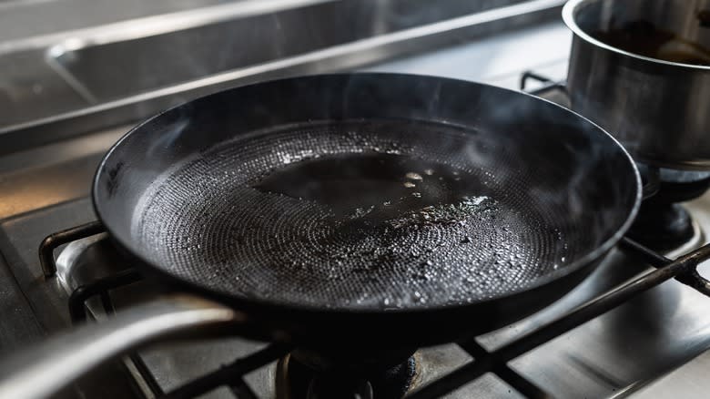 Pan preheating on stovetop