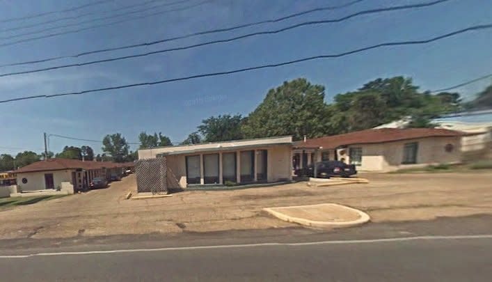 The Whitehall Motel as it appeared on Google Maps in April 2008 (Photo: Google Maps)