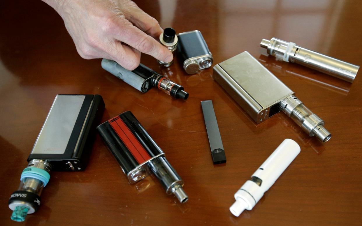 Vaping devices confiscated from school pupils in  Massachusetts - AP