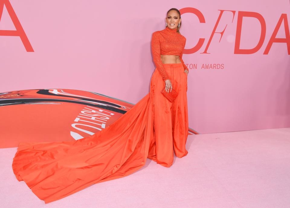 <h1 class="title">Jennifer Lopez in custom Ralph Lauren</h1><cite class="credit">Photo: Getty Images</cite>