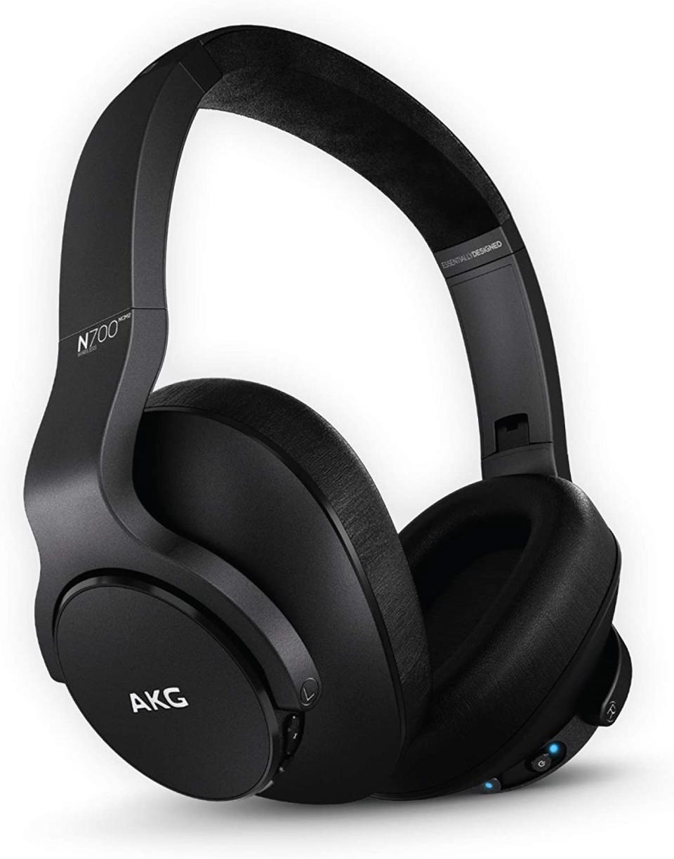 AKG N700NC M2 Wireless - best noise-cancelling headphones