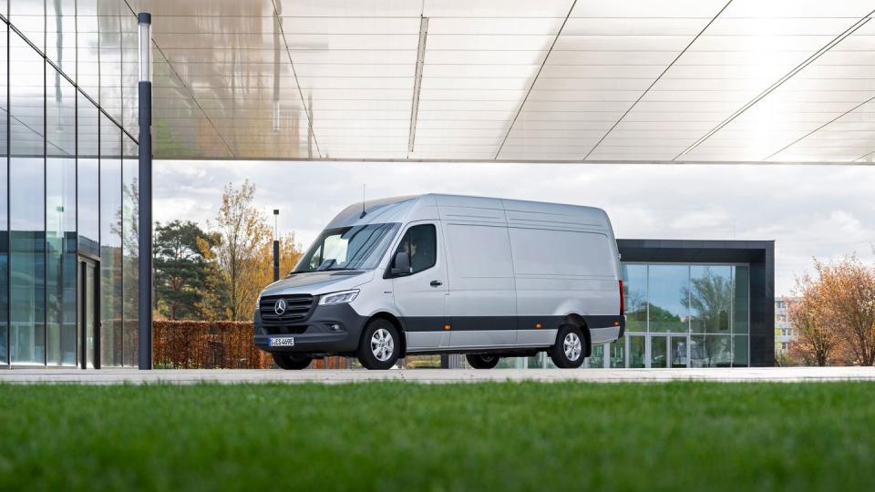 2025 mercedes benz esprinter