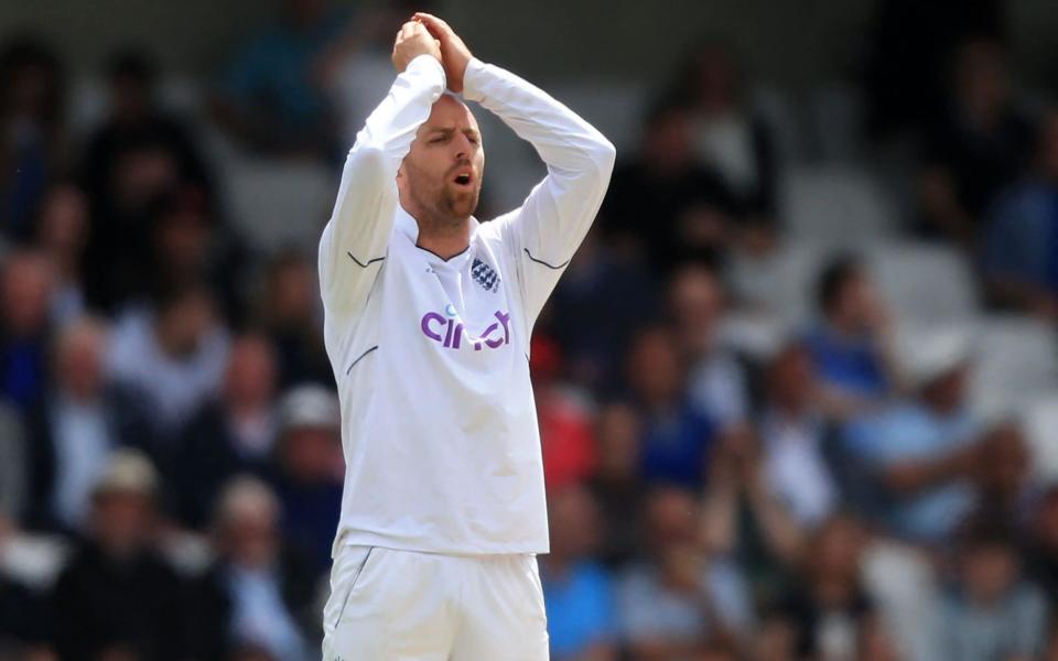 Jack Leach lets his frustrations show - AFP