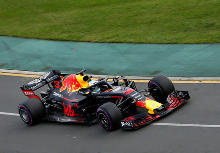 Formula One F1 - Australian Grand Prix - Melbourne Grand Prix Circuit, Melbourne, Australia - March 24, 2018 Red Bull's Daniel Ricciardo in action during qualifying REUTERS/Brandon Malone