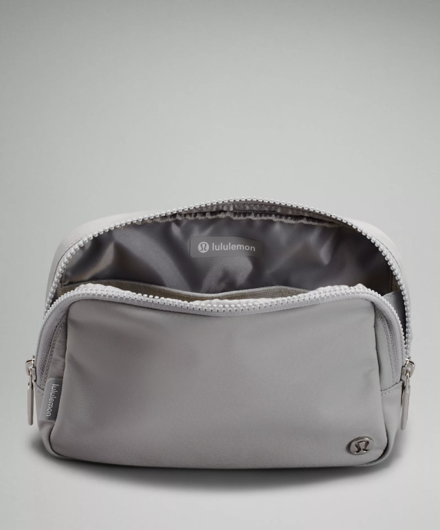 Does the Lululemon Belt Bag Fit Plus Size? Find Out Here! - Playbite