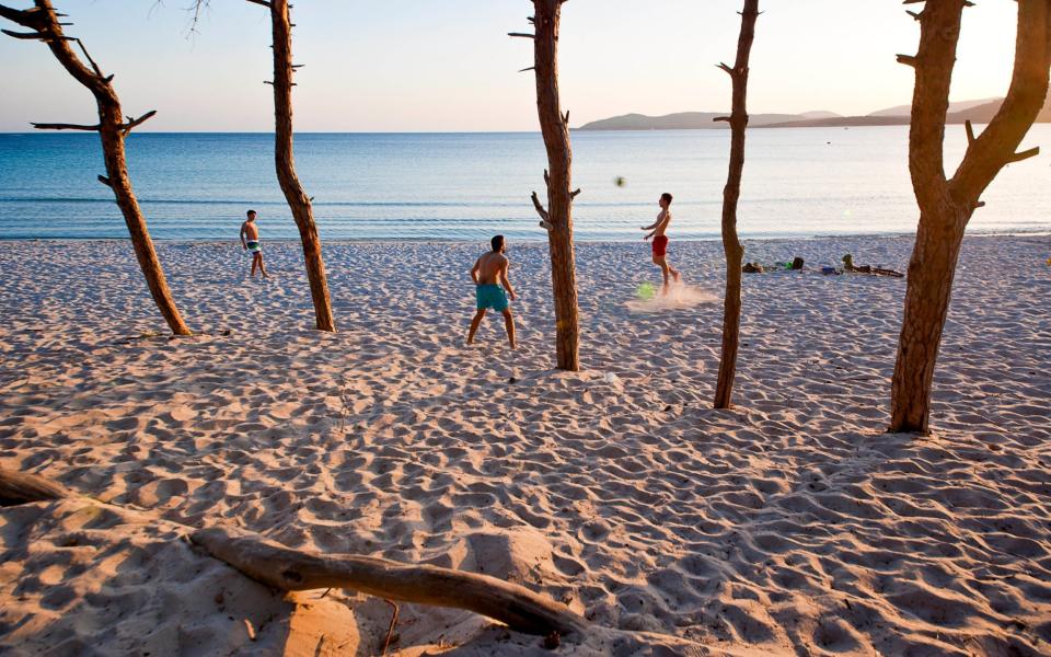 Beach holidays Sardinia - Christina Anzenberger-Fink & Ton/Anzenberger / eyevine