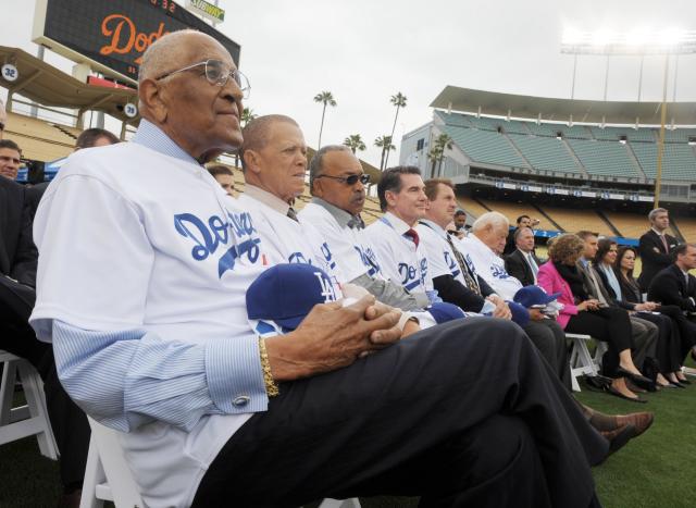 Obituary: Maury Wills (1932-2022) – RIP Baseball