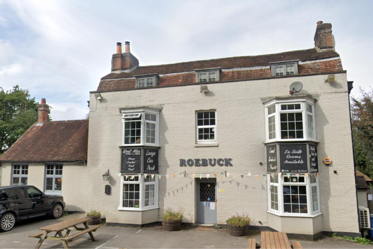 The Roebuck Inn pub in Wickham will close as its landlords leave on Friday <i>(Image: Google)</i>