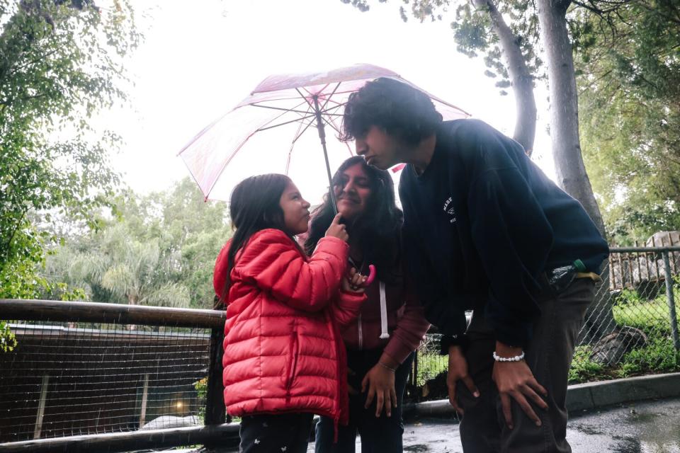 During the three day LAUSD strike siblings Itzel, Roseyarely and Antonio Hernandez, left to right, spend time at zoo