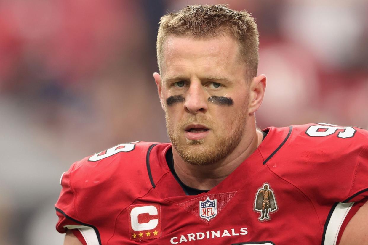 GLENDALE, ARIZONA - OCTOBER 24: Defensive end J.J. Watt #99 of the Arizona Cardinals on the field during the NFL game at State Farm Stadium on October 24, 2021 in Glendale, Arizona. The Cardinals defeated the Texans 31-5. (Photo by Christian Petersen/Getty Images)